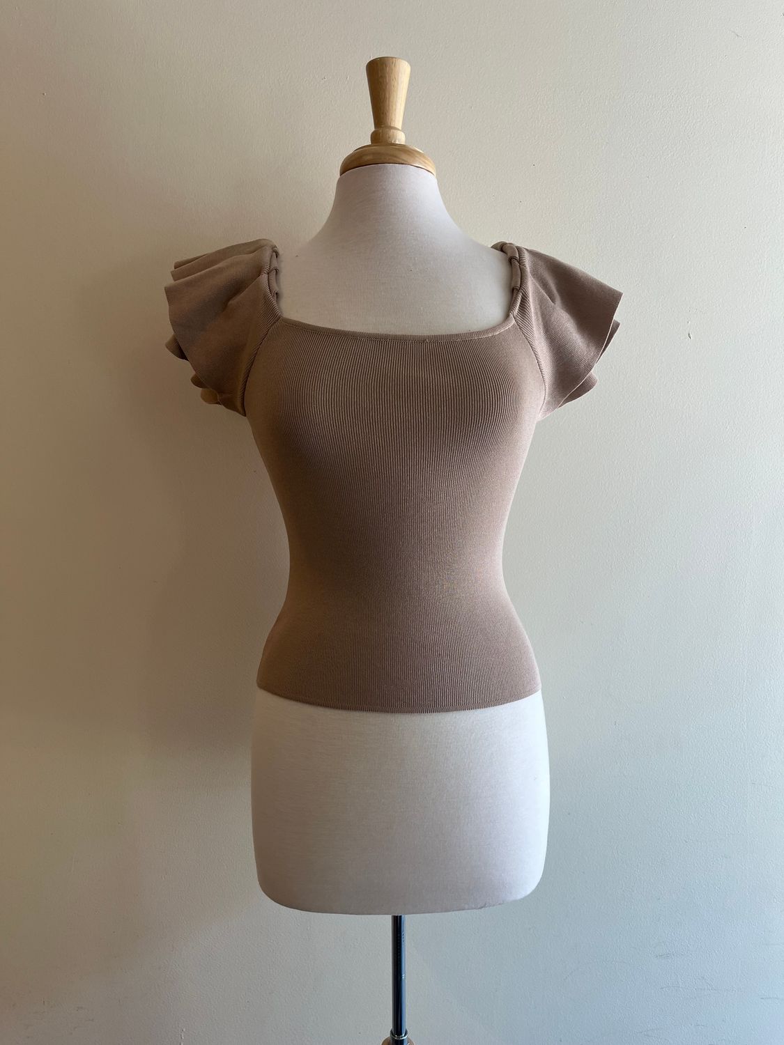 Poppy Ruffle Ribbed Top, Color: Beige, Size: Small