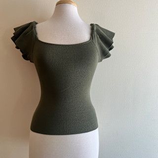 Poppy Ruffle Ribbed Top