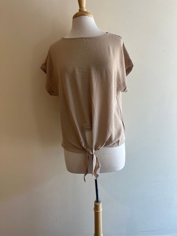 Julie Tie Front Rolled Sleeve Top Extra Large