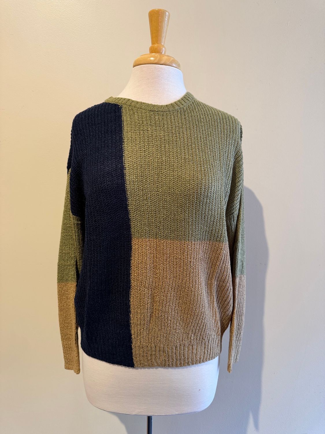 Melody Colorblock Light Knit Sweater