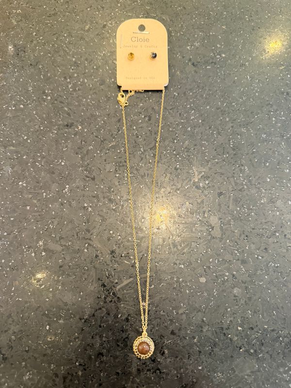 Gold Necklace Brown Stone Circle