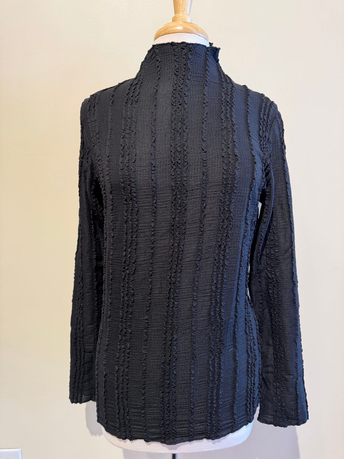 Izzy Textured Mock Neck LS