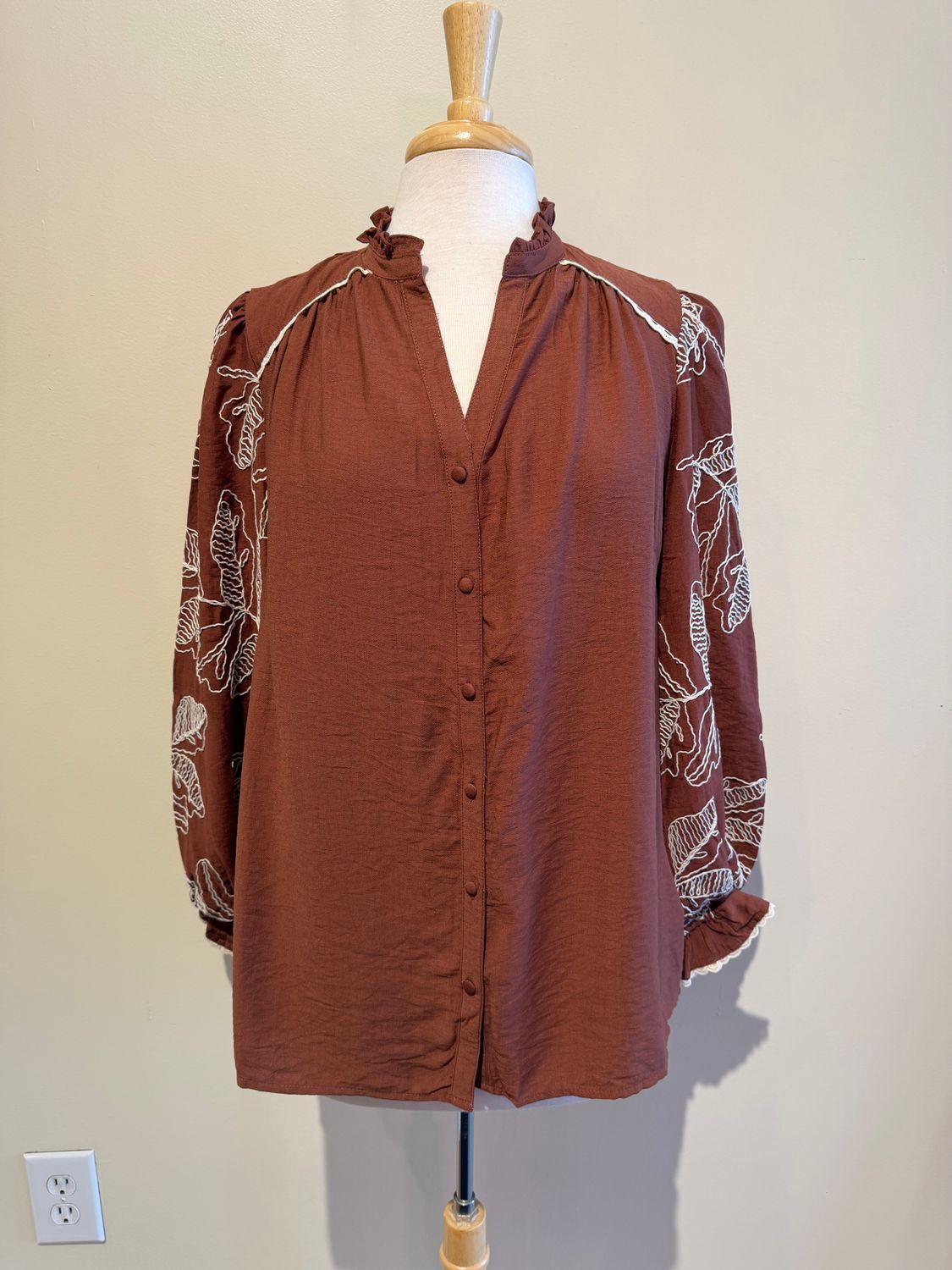 Kendra Floral Embroid LS