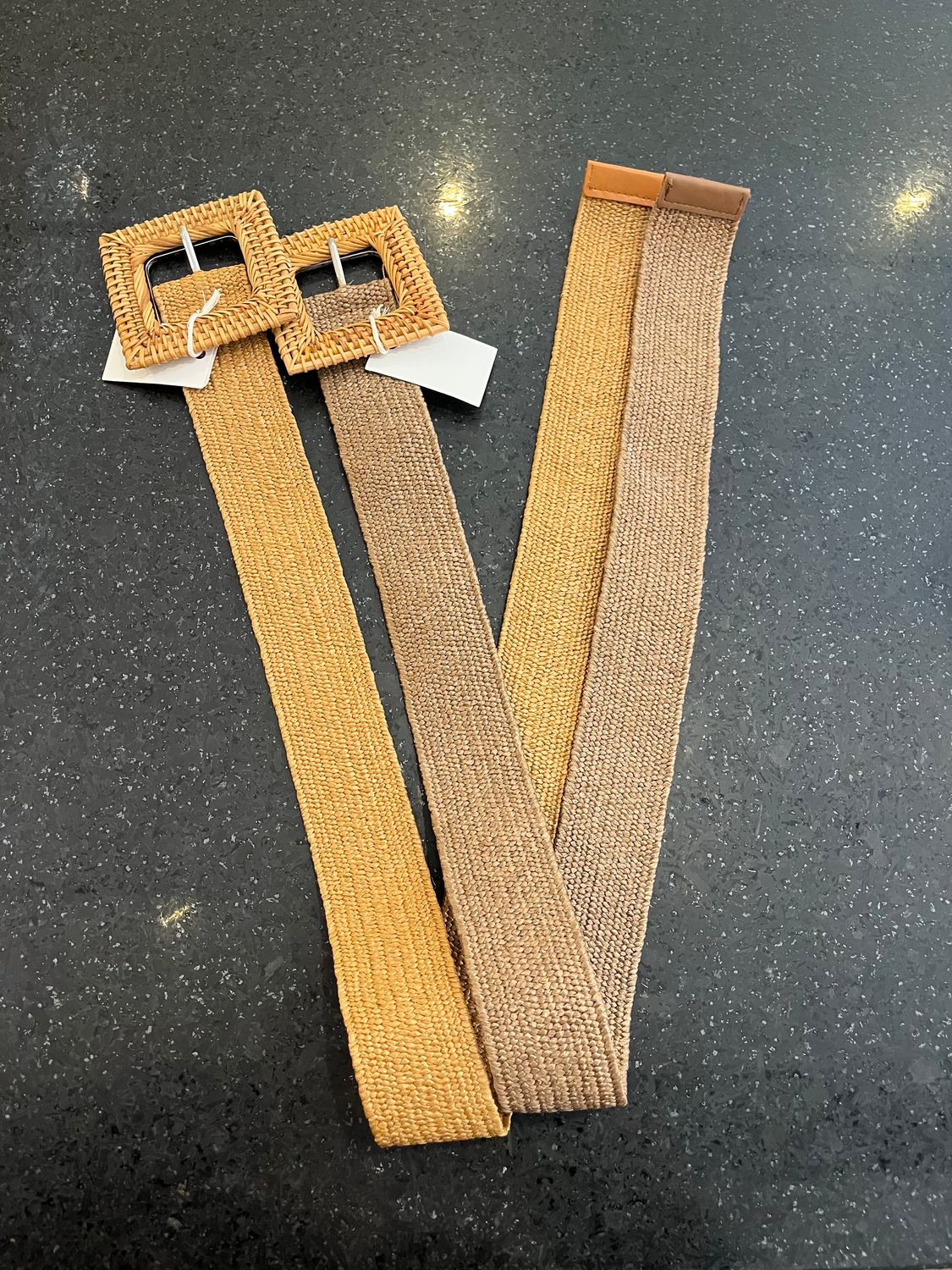 Wood Square Buckle Straw Stretch Belt, Color: Cognac