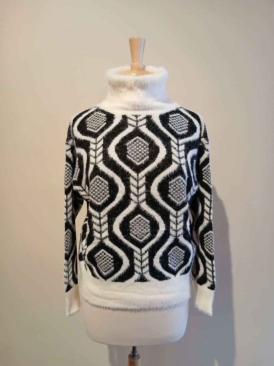 Jeane Geometric Turtleneck Sweater