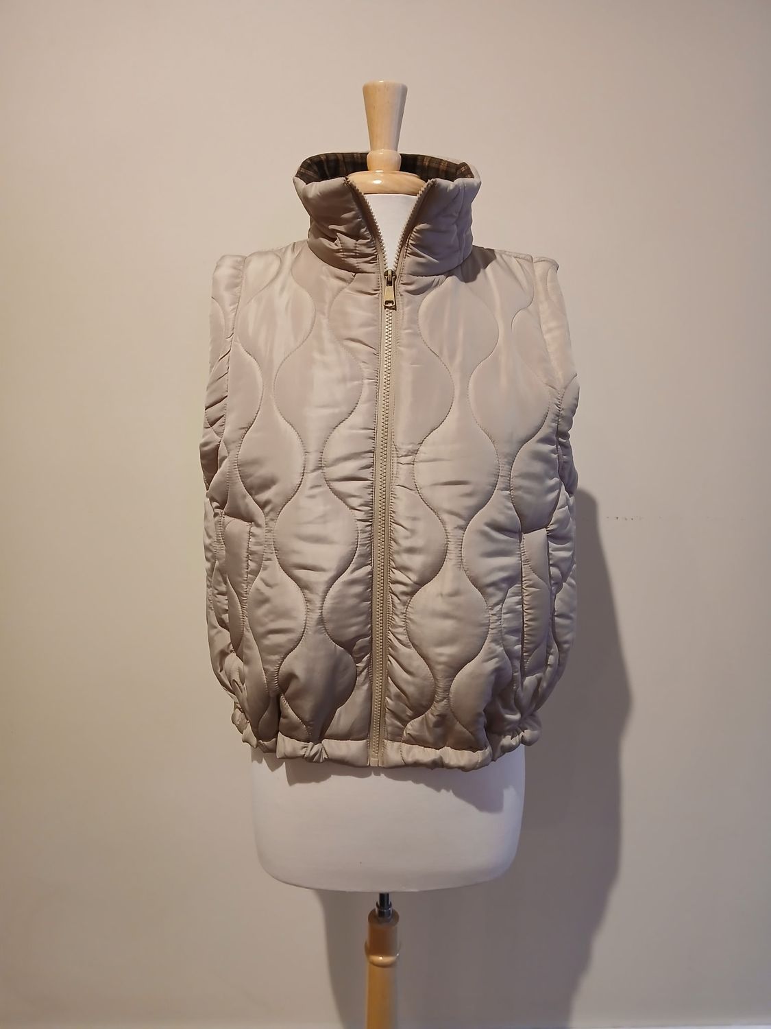 Amara Plaid Collar Quilted Zip Vest