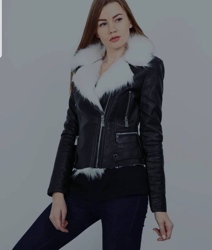 Chaqueta polipiel - pelo