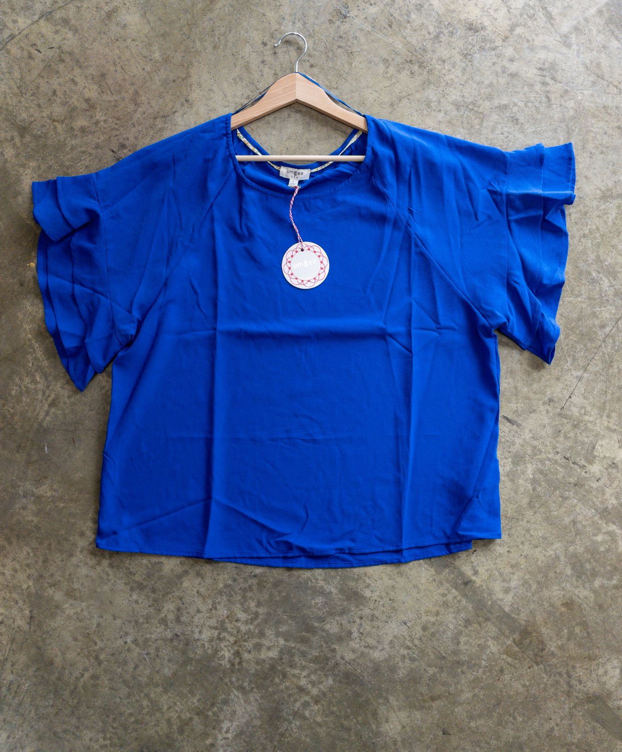 LAYERED RUFFLE SLEEVE TOP