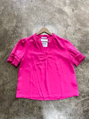 FUCHSIA BLOUSE