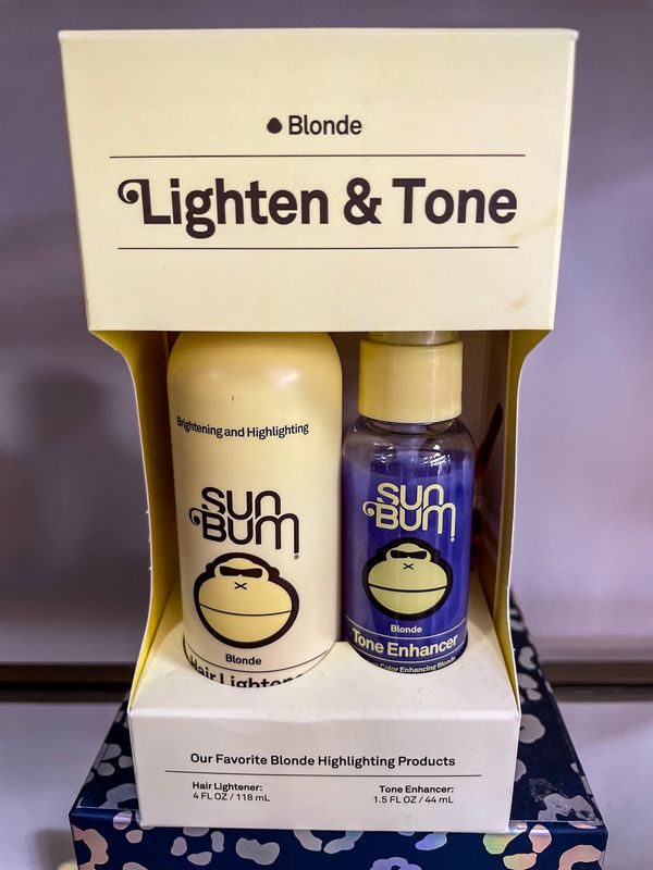 BLONDE LIGHTEN &amp; TONE KIT