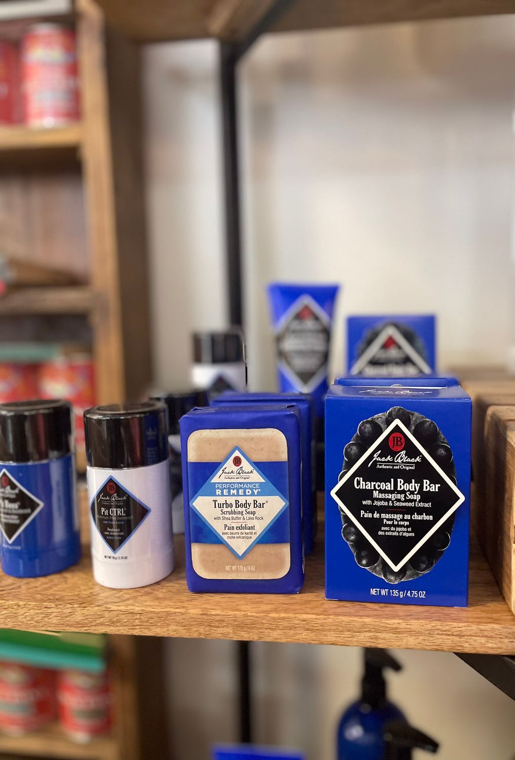CHARCOAL BODY BAR