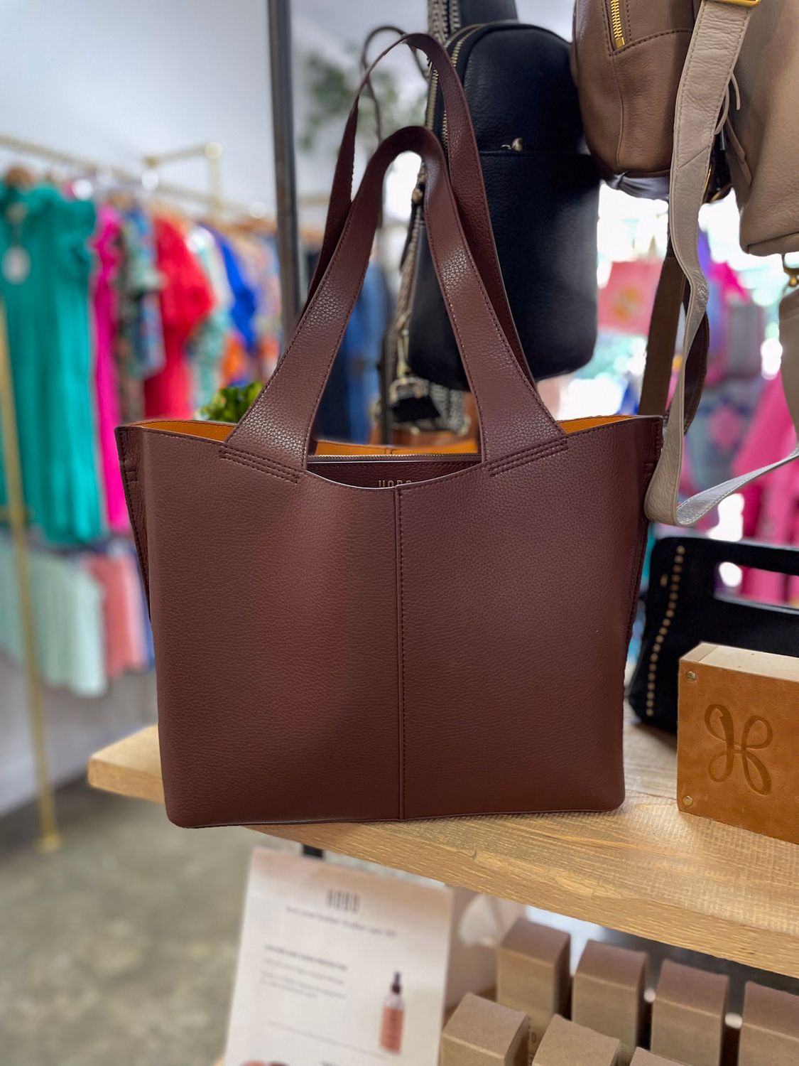 VIDA TOTE CHOCOLATE