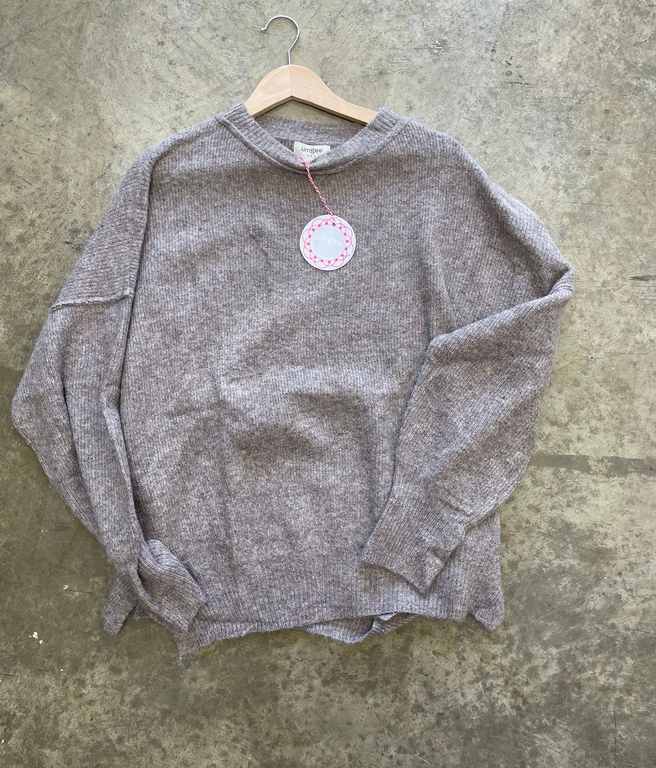 WOOL BLEND PULL OVER SWEATER