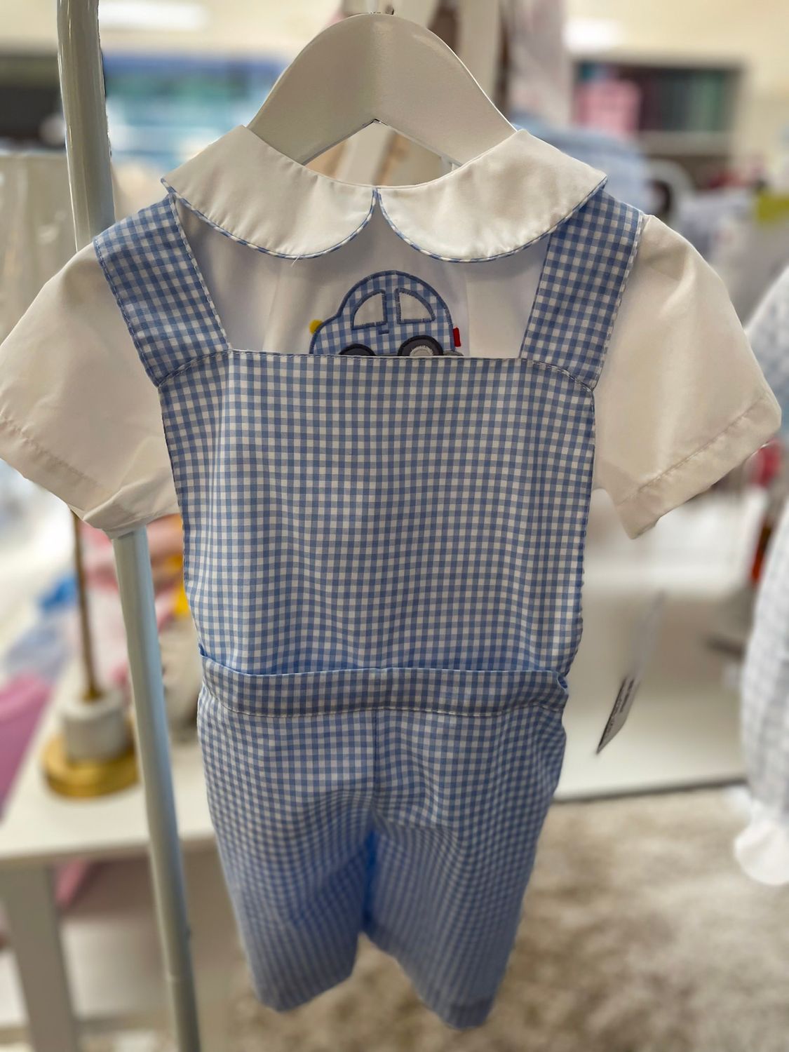 SHIRT &amp; SHORT SET W/BIB