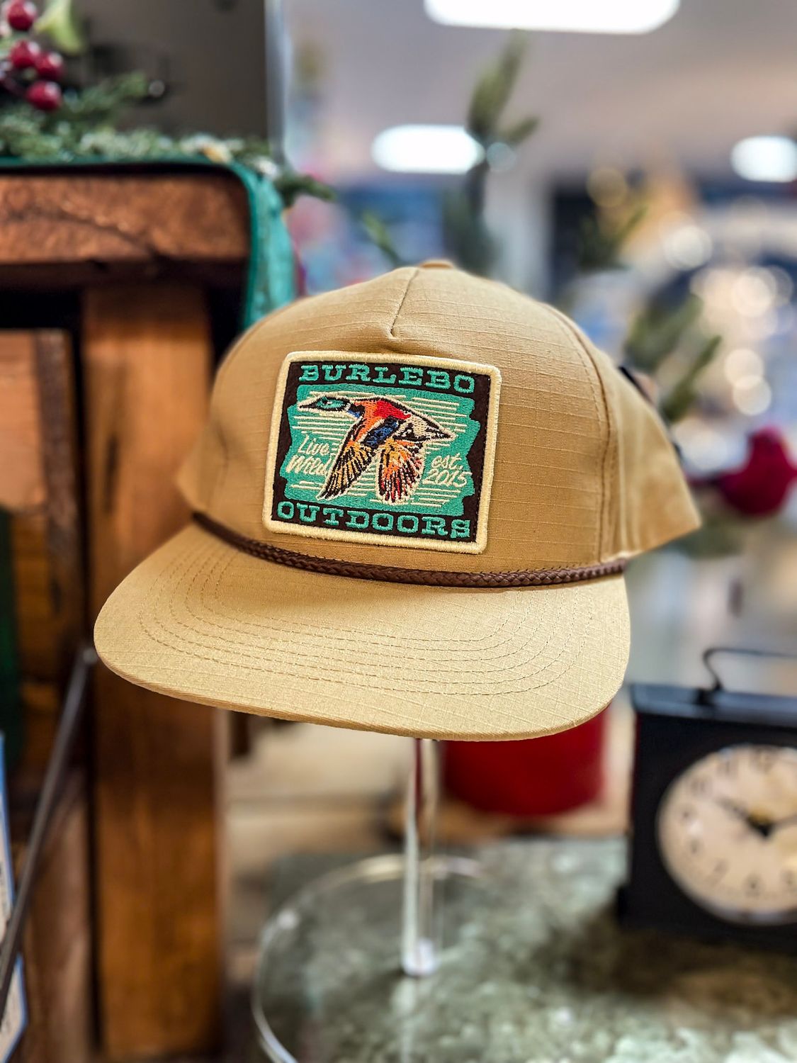 CAP - DOVE - COYOTE TAN