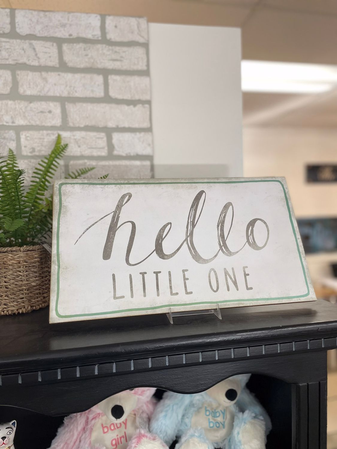 HELLO LITTLE ONE SIGN