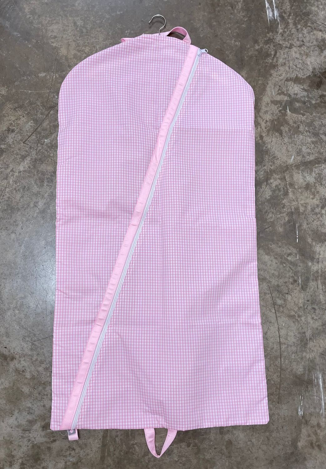 PINK GINGHAM HANGING GARMENT BAG SET
