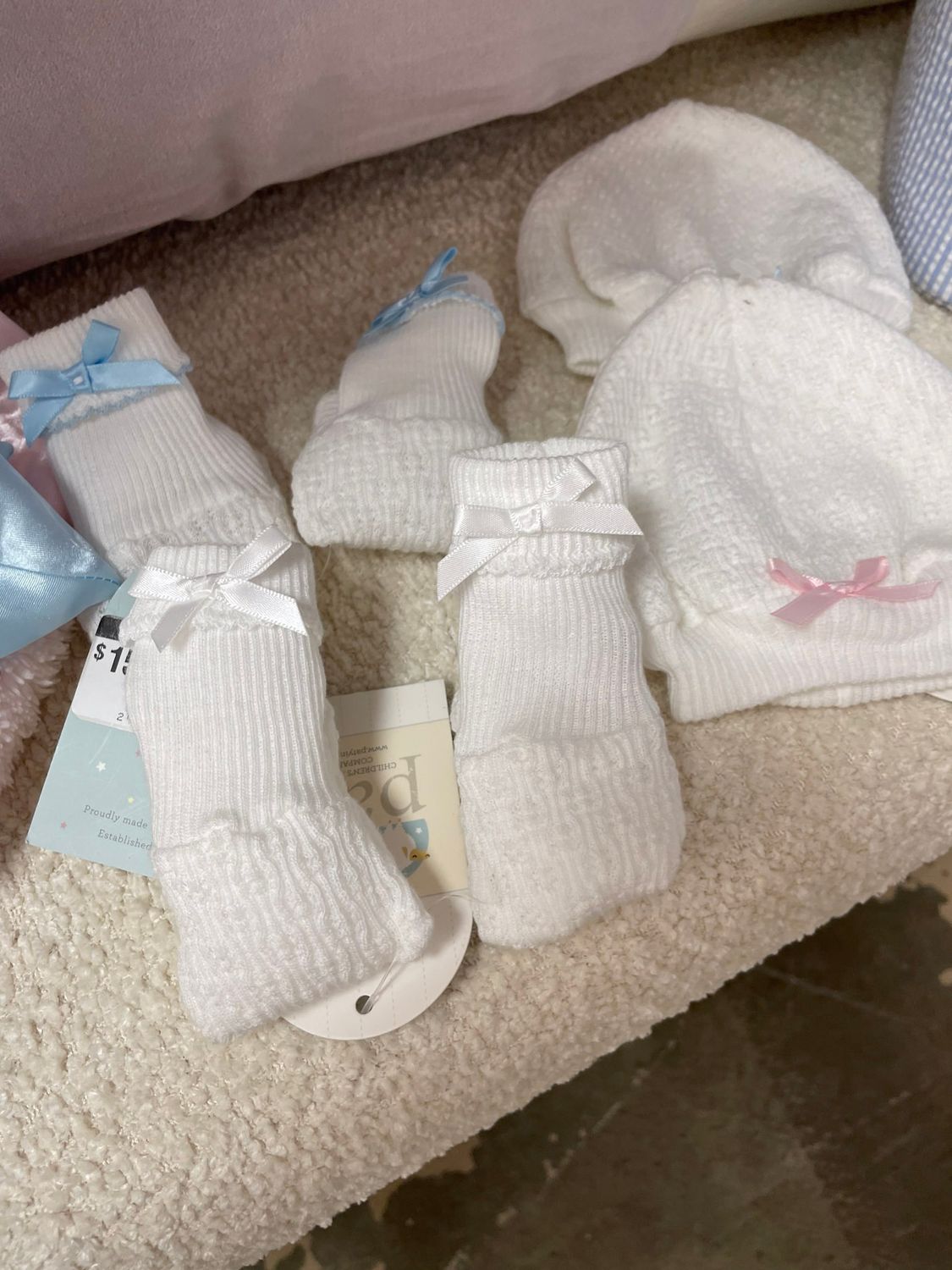 BOOTIES W/ TRIM