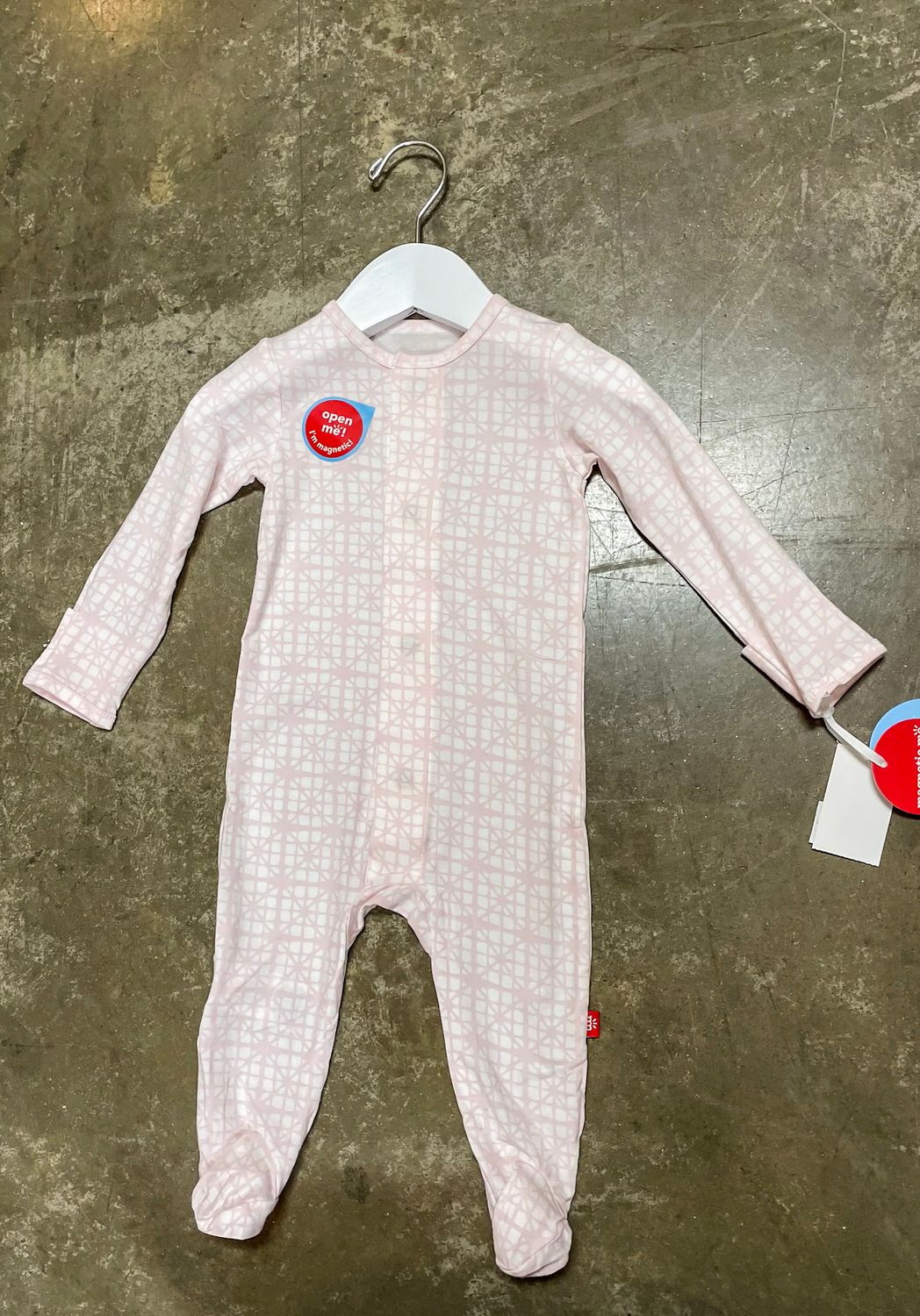 TOWN SQUARE GOWN &amp; HAT NB-3M