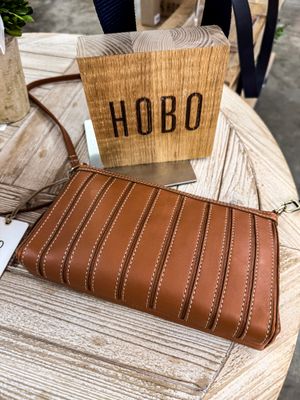 DARCY CROSSBODY