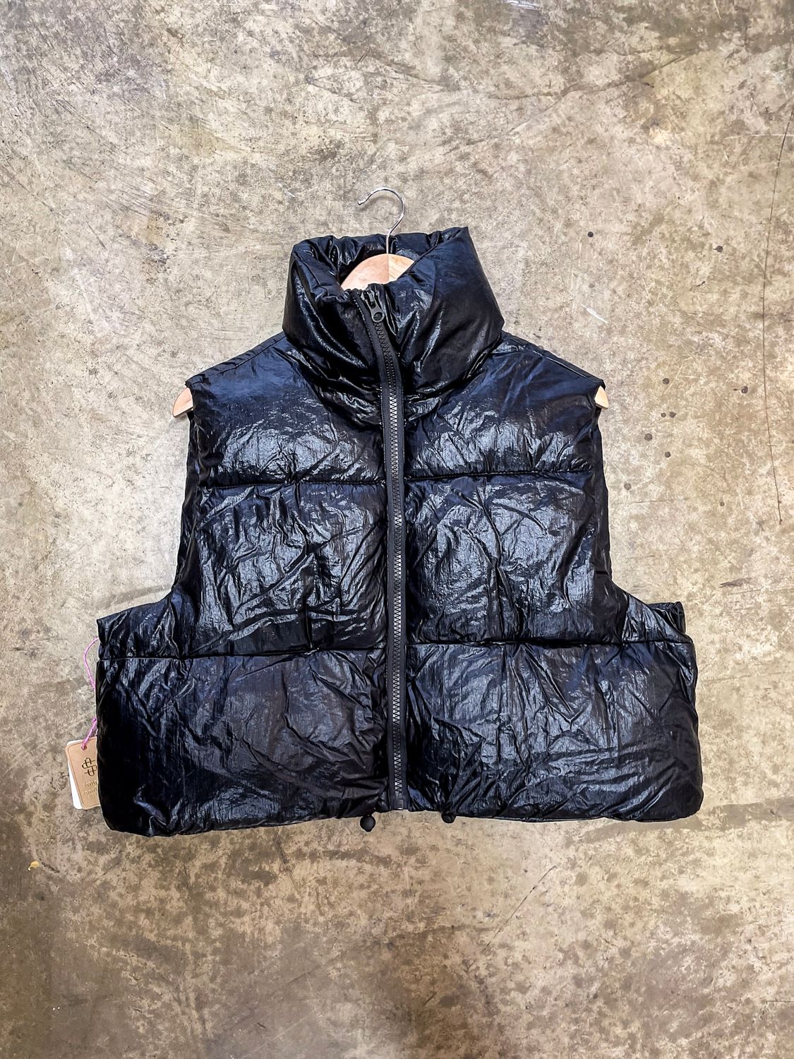 PUFFY VEST
