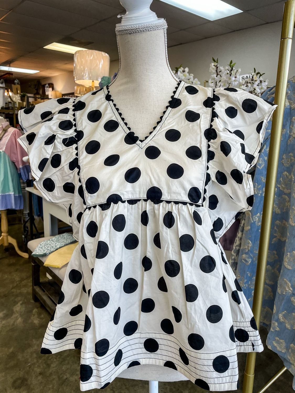 CREAM/BLACK DOT