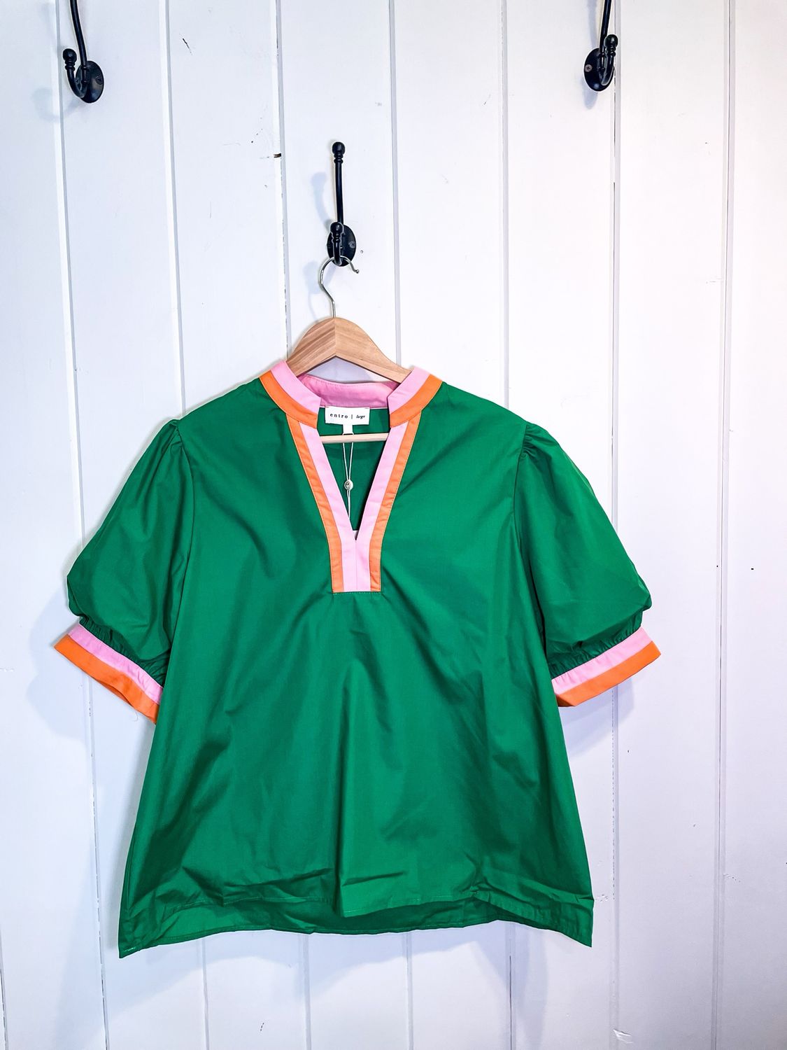 GREEN PINK/ORANGE TRIM DETAIL TOP