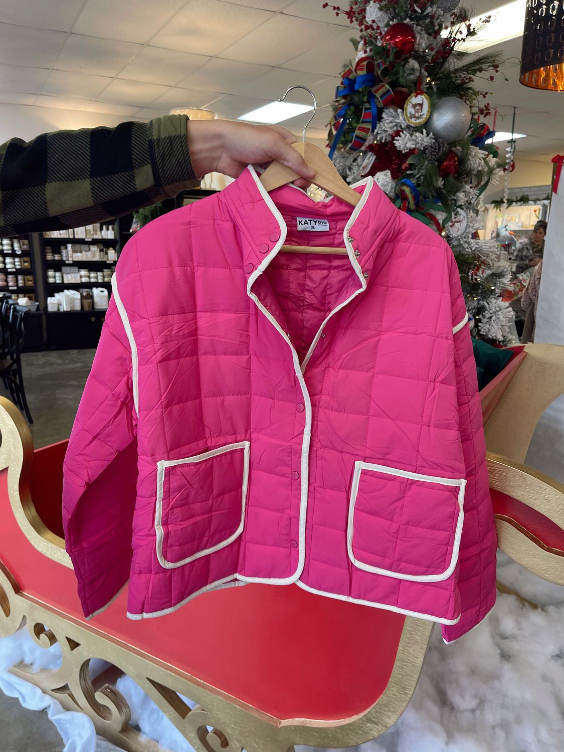 Quilt Jacket with Whit Piping