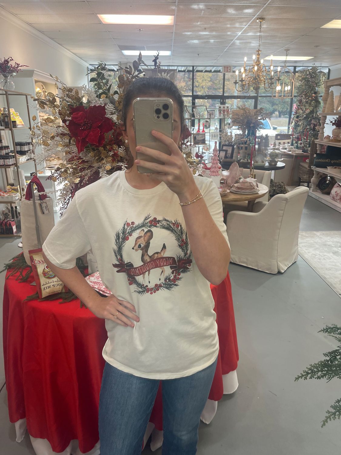 CHRISTMAS DEER WREATH RETRO TEE