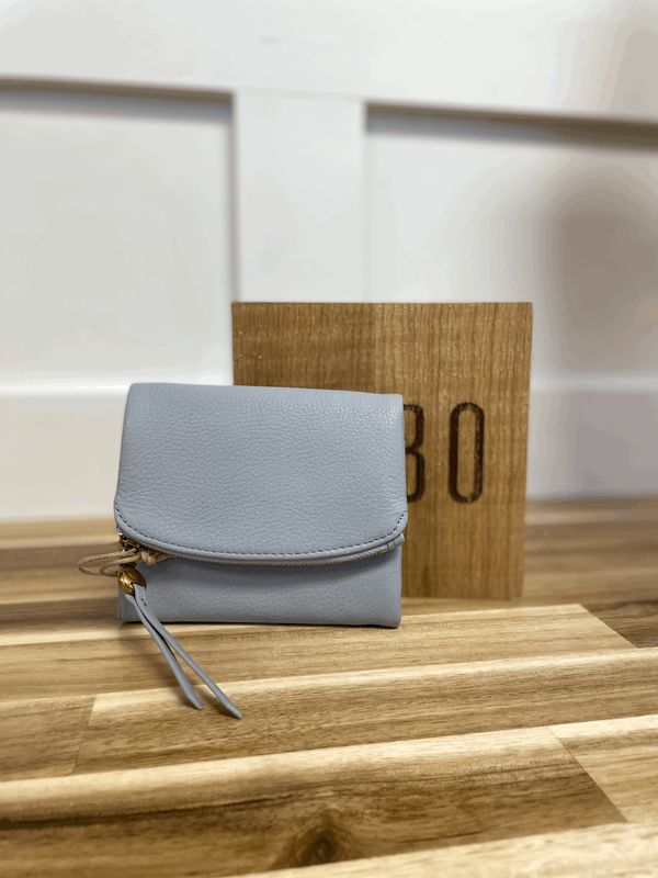 HOBO FERN MEDIUM TRIFOLD WALLET - BLUE PEARL