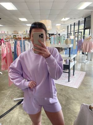 FLEECE LONG SLEEVE SWEATSHIRT AND SHORTS SET