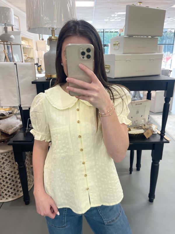 PETER PAN COLLARED BUTTON DOWN LOVELY TOP