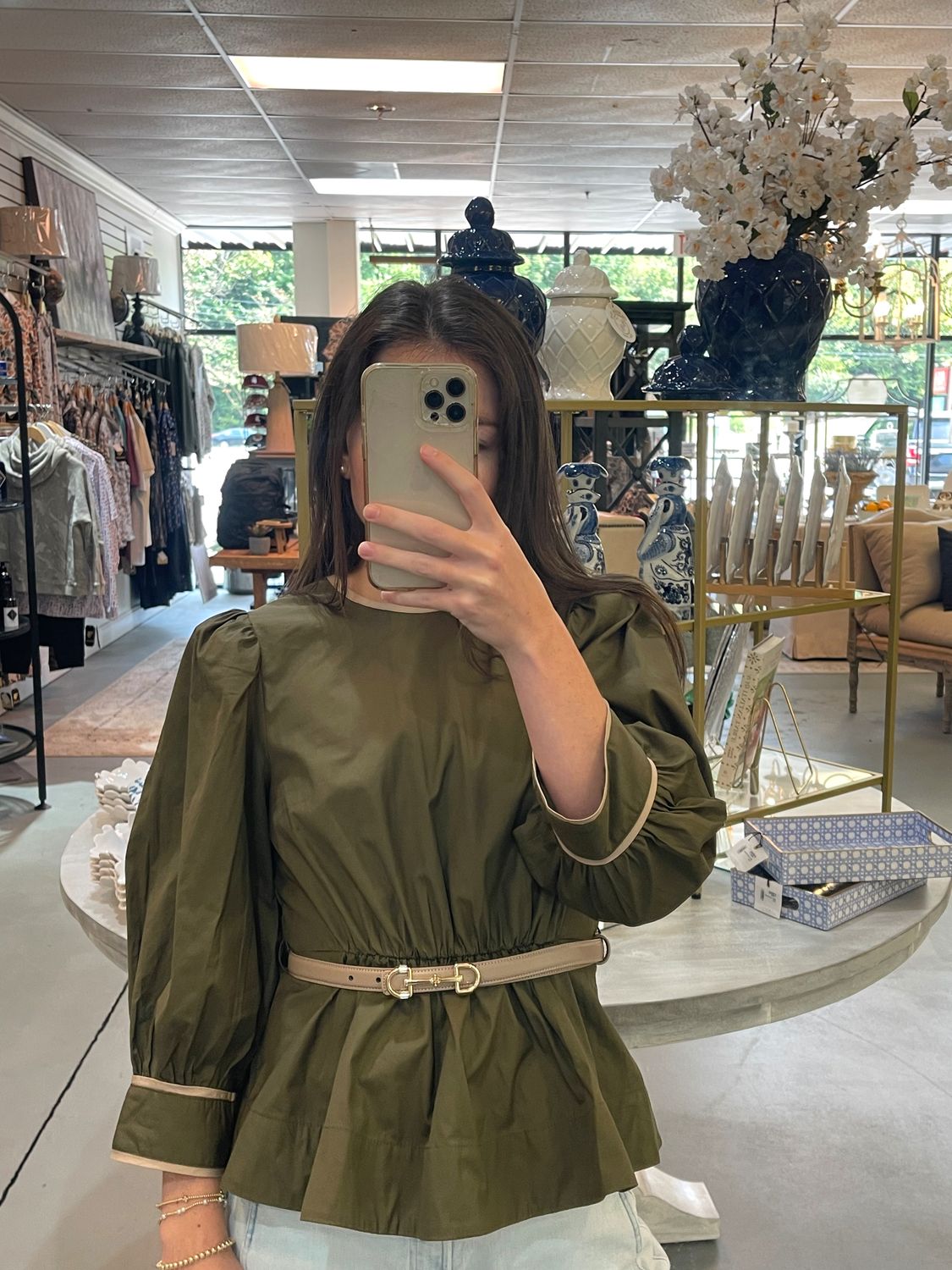 OLIVE LNG PUFF SLEEVE TOP  