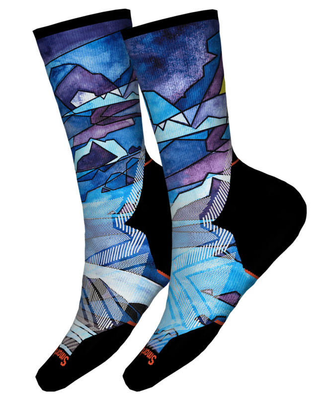 SMARTWOOL WOMENS ATHLETE EDITION RUN PRINT CREW SOCKS 24