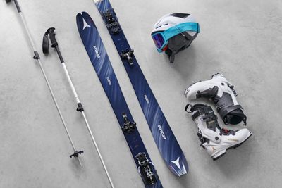 Ski &amp; snowboard buyers guide: Explore top equipment, apparel &amp; accessories designed for peak performance &amp; winter adventures.