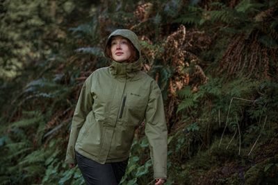 Women’s rain jackets with waterproof, breathable fabric, designed to keep you dry during wet weather adventures.