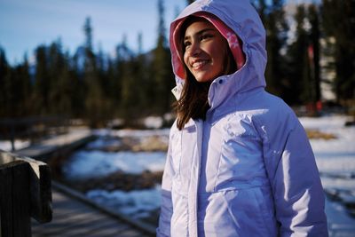 Warm and insulated youth winter jackets, designed for ultimate comfort and protection in cold, snowy weather.