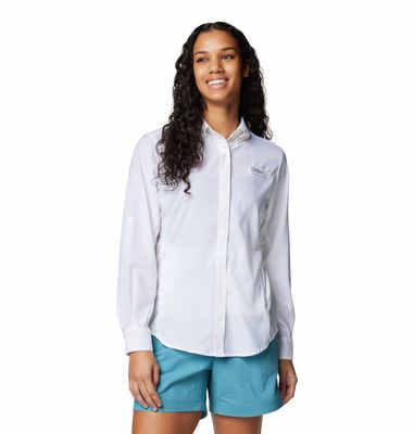 SIDE VIEW OF COLUMBIA WOMENS TAMIAMI II LONG SLEEVE SHIRT IN WHITE WITH HANDS-FREE UTILITY