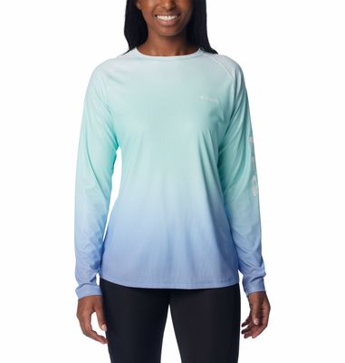 FRONT VIEW OF COLUMBIA WOMENS PRINTED TIDAL DEFLECTOR LONG SLEEVE SHIRT IN GULF STREAM GRADIENT