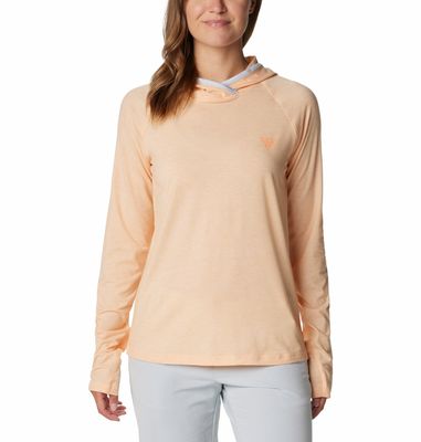 FRONT VIEW OF COLUMBIA WOMENS PFG UNCHARTED HOODIE IN PEACH FIZZ HEAT WITH NEW PFG FIT