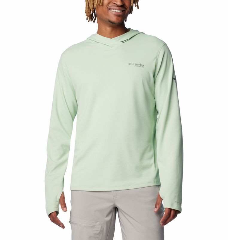 FRONT VIEW OF COLUMBIA MENS SUMMIT VALLEY HOODIE IN SAGE LEAF MADE FOR OUTDOOR ACTIVITY