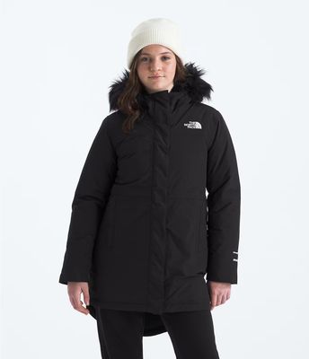 FRONT VIEW OF THE NORTH FACE YOUTH GIRLS ARCTIC PARKA WINTER JACKET FEATURES WATERPROOFING AND 600-…