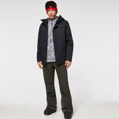 FRONT VIEW OF OAKLEY MENS RANGE RC JACKET WINTER JACKET IN BLACKOUT