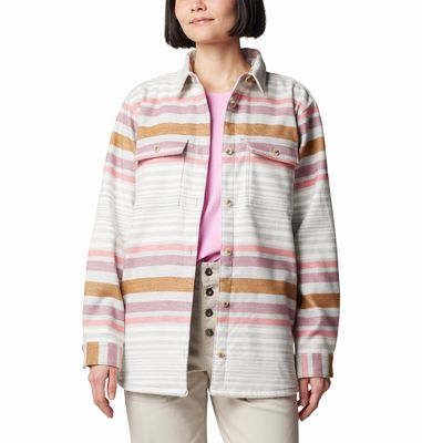 FRONT VIEW OF COLUMBIA WOMENS BLUE POINT CREEK™ FLANNEL LONG SLEEVE SHIRT WITH HAND POCKETS
