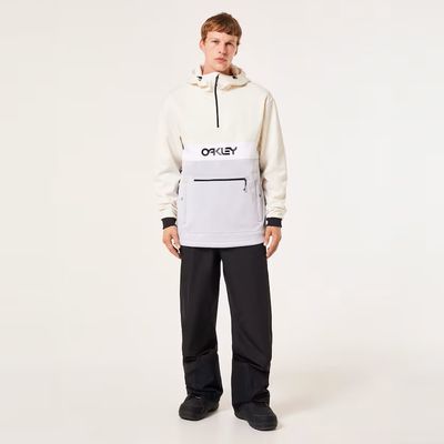 FRONT VIEW OF OAKLEY MENS TNP NOSE GRAB SOFTSHELL HOODIE WITH COMFORT AND REPELS WATER