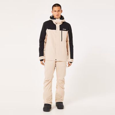 FRONT VIEW OF OAKLEY MENS TNP TBT INSULATED WINTER JACKET IN HUMUS/BLACKOUT