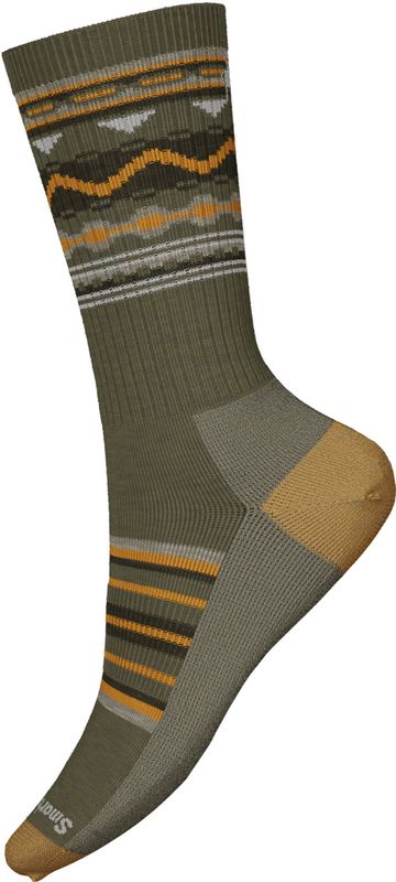 FRONT VIEW OF SMARTWOOL UNISEX EVERYDAY HUDSON TRAIL CREW SOCKS IN WINTER MOSS WITH MERINO WOOL