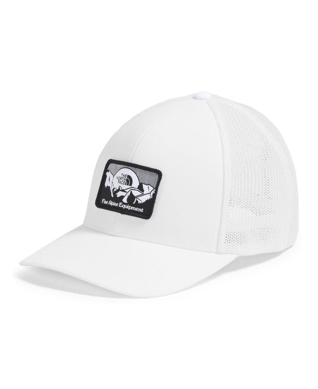 FRONT VIEW OF THE NORTH FACE UNISEX FITTED TRUCKEE TRUCKER CAP WITH ROOMY FIT AND PREMIUM FIT