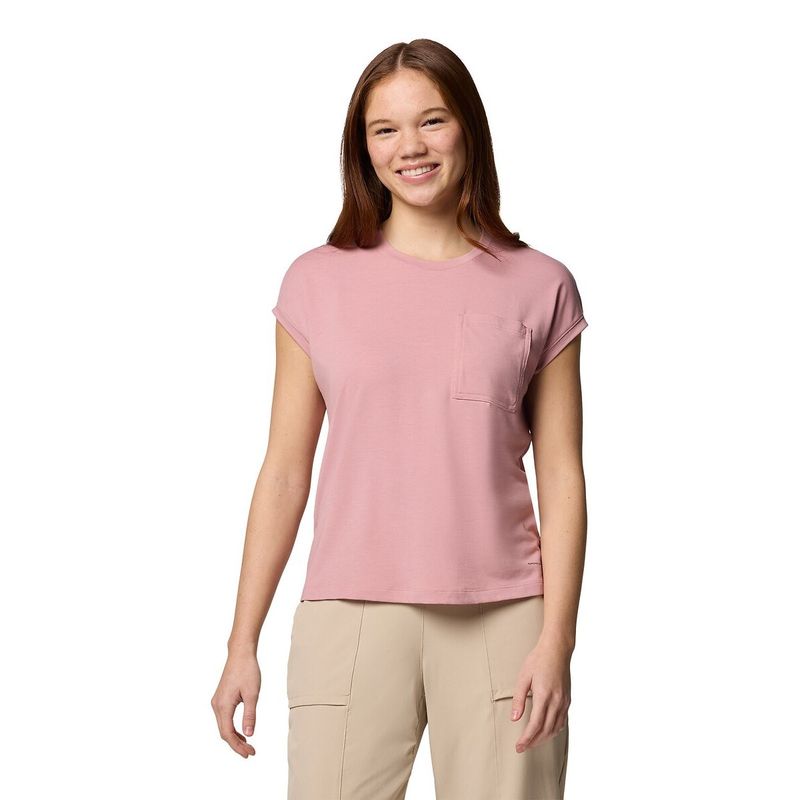 FRONT VIEW OF COLUMBIA WOMENS BOUNDLESS TREK™ SHORT SLEEVE SHIRT WITH SOFT FABRIC