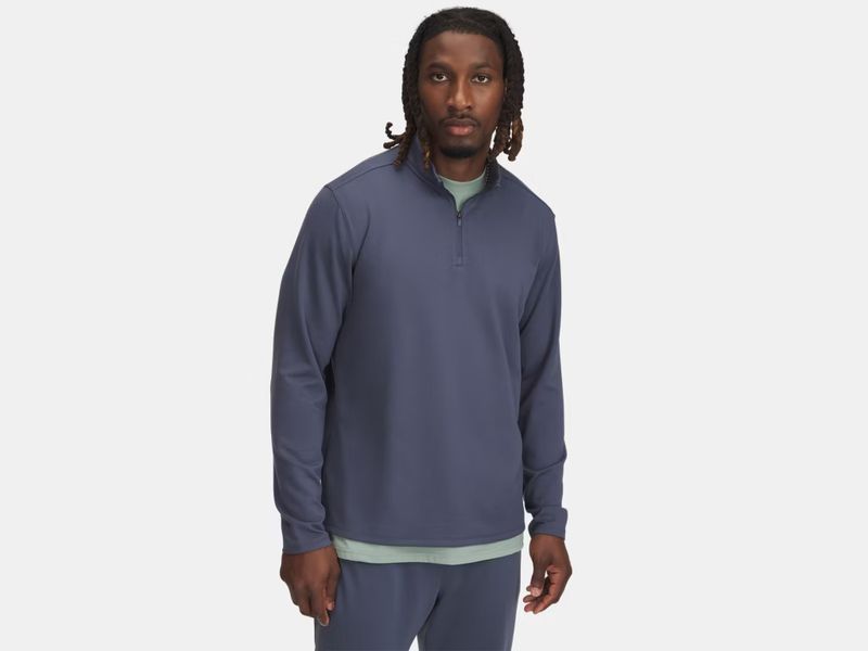 FRONT VIEW OF UNDER ARMOUR MENS UA MOTION 1/4 ZIP SWEATER WITH BREATHABILITY AND VENTILATION